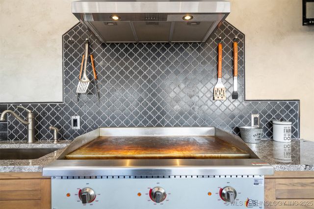 29550 S 4240 Road, Inola, OK 74036