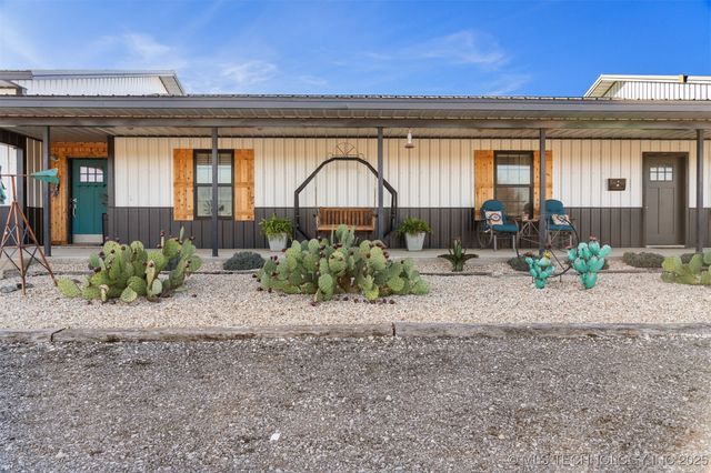 29550 S 4240 Road, Inola, OK 74036