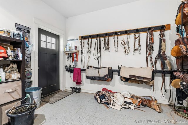 29550 S 4240 Road, Inola, OK 74036