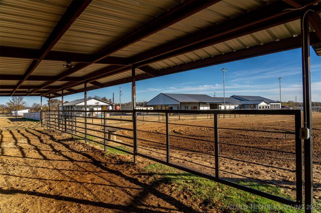 29550 S 4240 Road, Inola, OK 74036