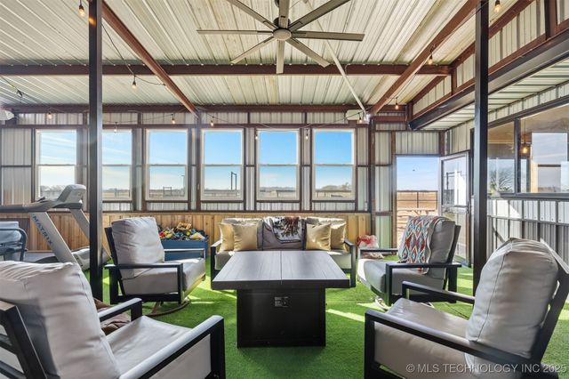 29550 S 4240 Road, Inola, OK 74036