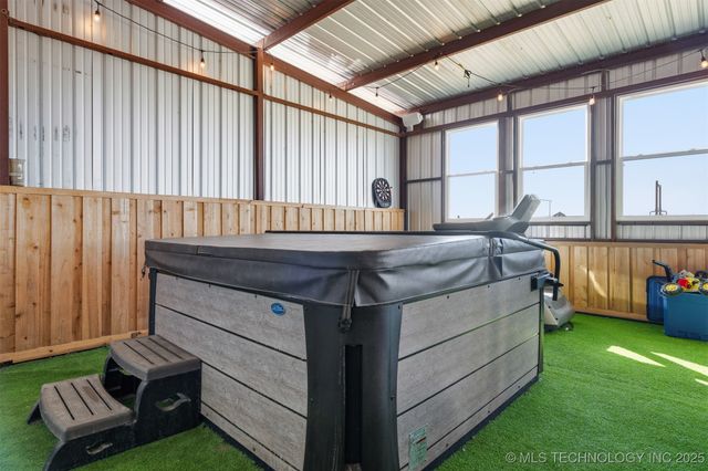 29550 S 4240 Road, Inola, OK 74036