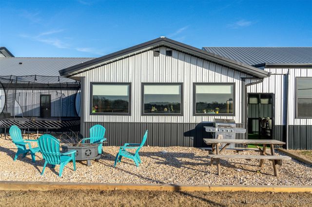 29550 S 4240 Road, Inola, OK 74036
