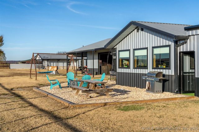 29550 S 4240 Road, Inola, OK 74036