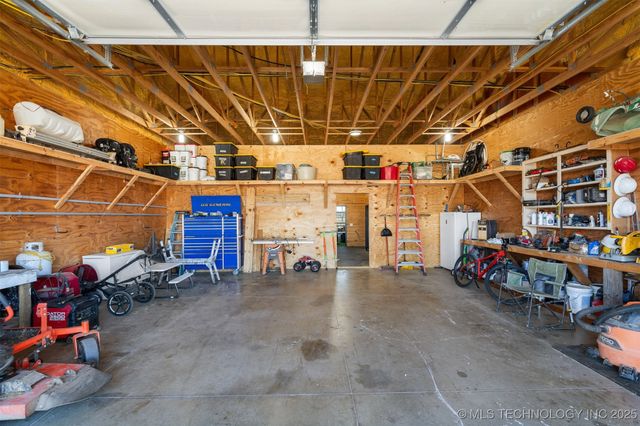 29550 S 4240 Road, Inola, OK 74036