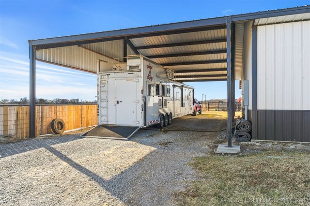 29550 S 4240 Road, Inola, OK 74036