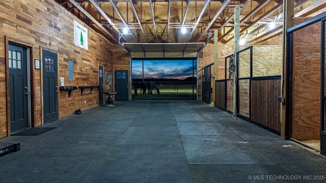 29550 S 4240 Road, Inola, OK 74036