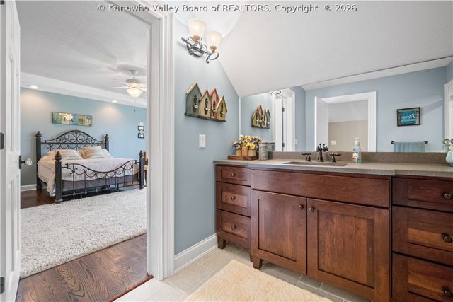 81 New Wine Lane, Charleston, WV 25312