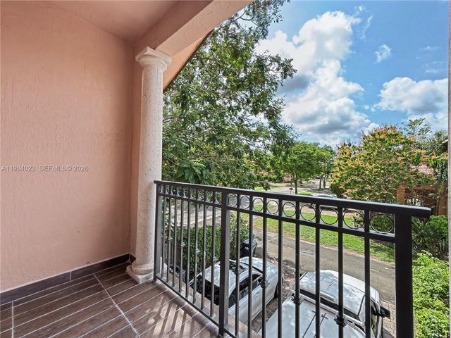 11300 SW 230th Ter, Miami, FL 33170