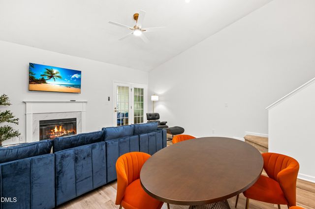 77 Forest Oaks Drive, Durham, NC 27705