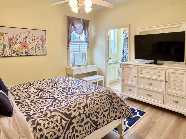 646 MURPHYS ESTATE DRIVE, The Villages, FL 32162
