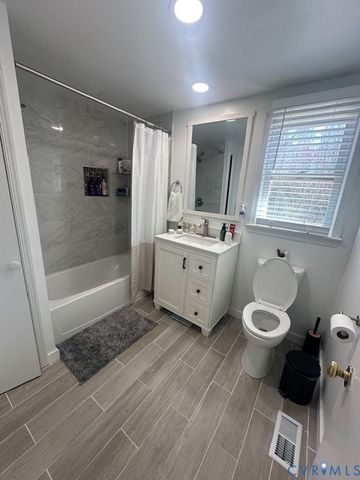 2789 Sussex Dr, Emporia, VA 23847