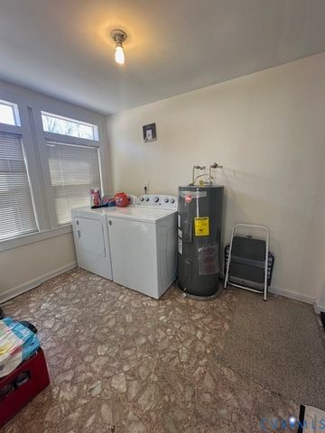 2789 Sussex Dr, Emporia, VA 23847