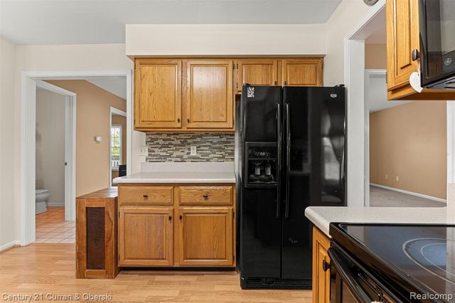 1256 Wedgewood Circle, Saline, MI 48176