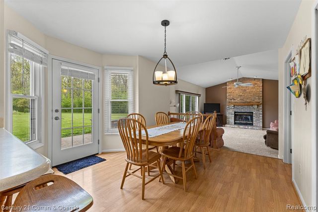 1256 Wedgewood Circle, Saline, MI 48176