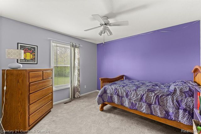 1256 Wedgewood Circle, Saline, MI 48176