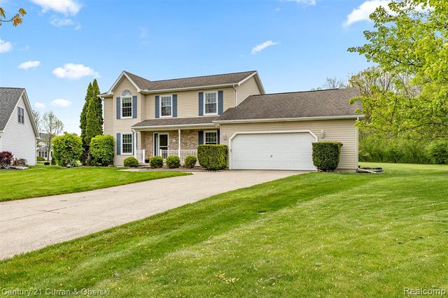 1256 Wedgewood Circle, Saline, MI 48176