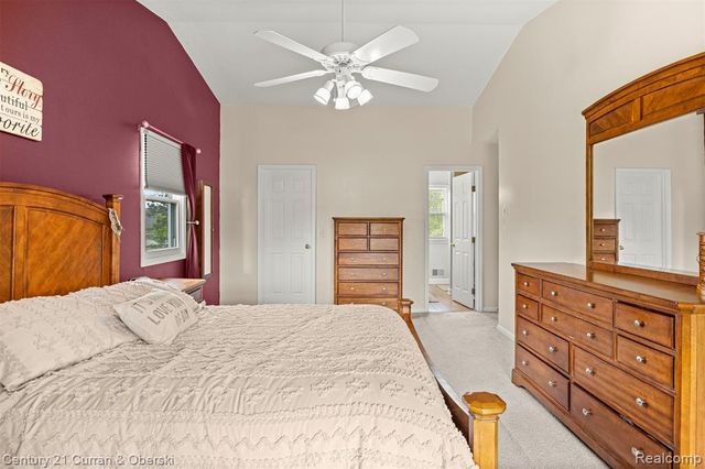 1256 Wedgewood Circle, Saline, MI 48176