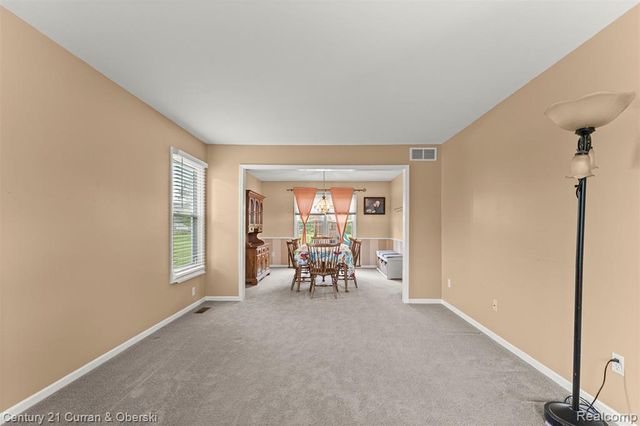 1256 Wedgewood Circle, Saline, MI 48176