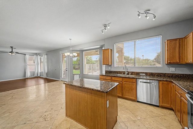 6029 W Morrow Drive, Glendale, AZ 85308