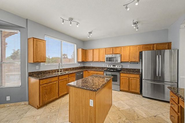 6029 W Morrow Drive, Glendale, AZ 85308