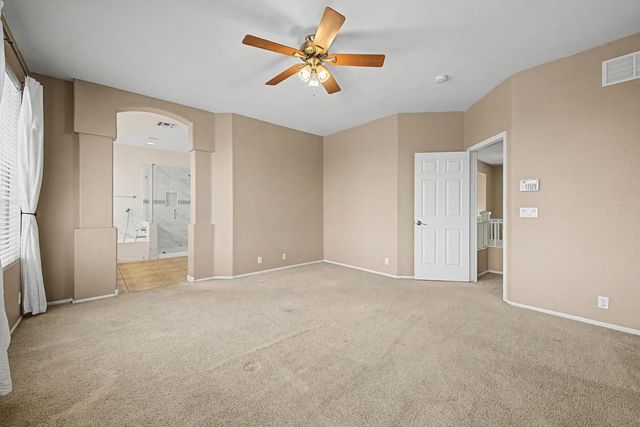 6029 W Morrow Drive, Glendale, AZ 85308