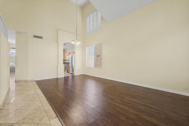 6029 W Morrow Drive, Glendale, AZ 85308