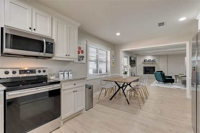 804 Ridgefield Drive, Plano, TX 75075