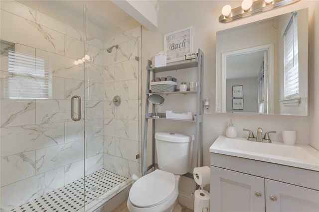 804 Ridgefield Drive, Plano, TX 75075