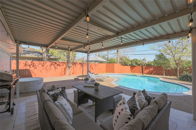 804 Ridgefield Drive, Plano, TX 75075