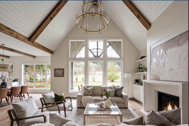 341 Sunset Island Trl, Gallatin, TN 37066