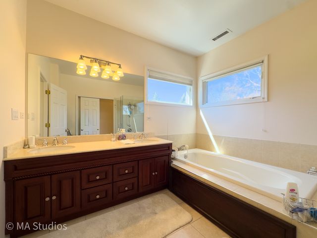 8912 Harms Road, Morton Grove, IL 60053