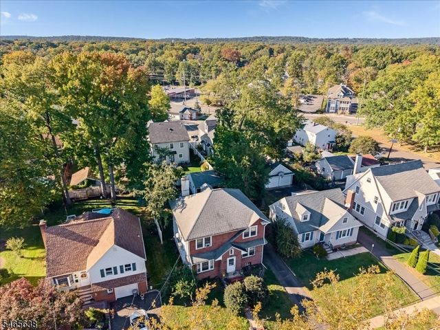 612 Roosevelt St, Westfield Town, NJ 07090