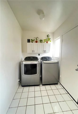 558 E Bonnie Brae Court, Ontario, CA 91764