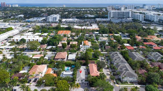 1204 NE 17th Way 5, Fort Lauderdale, FL 33304