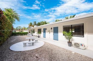 1204 NE 17th Way 5, Fort Lauderdale, FL 33304