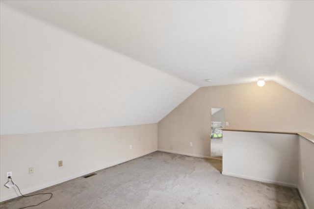 26 East Meadow Way, Manchester, NH 03109