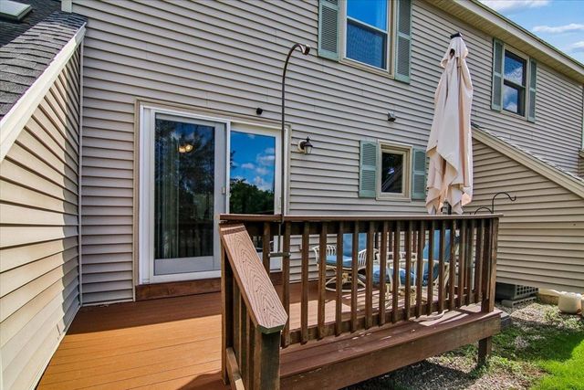 26 East Meadow Way, Manchester, NH 03109