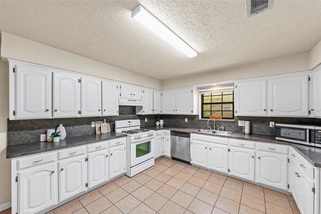 506 Willowcrest Drive, Garland, TX 75040