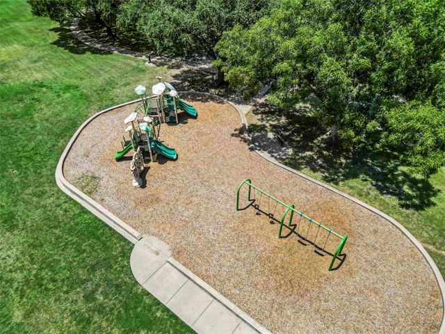 506 Willowcrest Drive, Garland, TX 75040