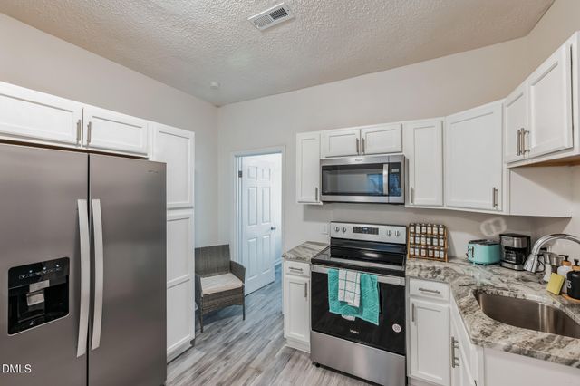 1512 Pender Street, Raleigh, NC 27610