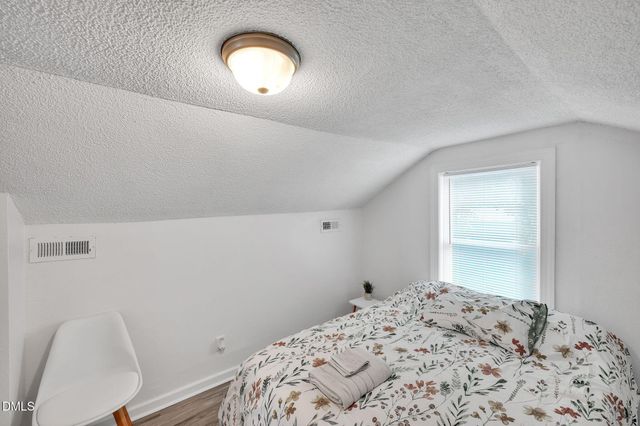 1512 Pender Street, Raleigh, NC 27610