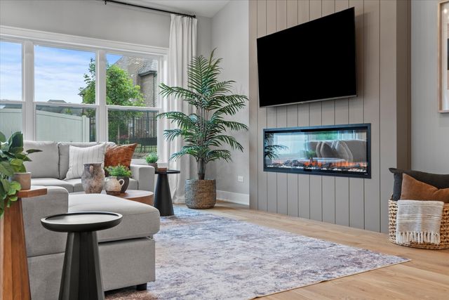 16590 Kayla Drive, Lemont, IL 60439