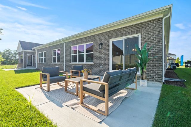 16590 Kayla Drive, Lemont, IL 60439