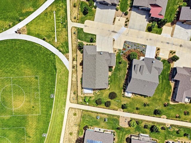 7014 Wiggins Ct, Timnath, CO 80547