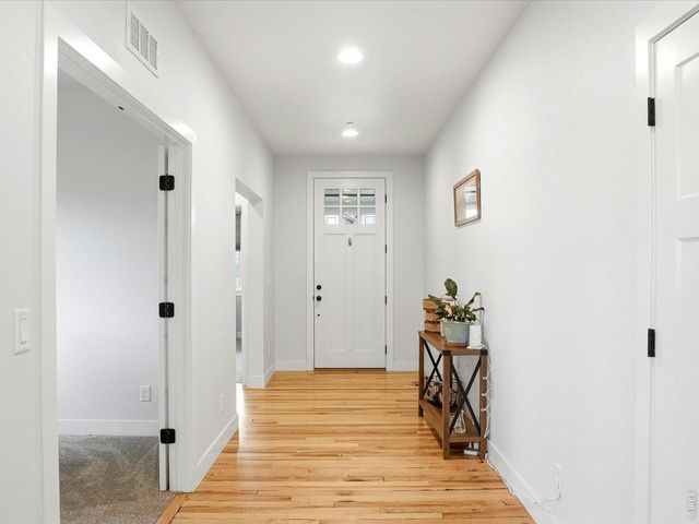 7014 Wiggins Ct, Timnath, CO 80547