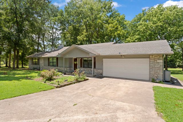 27505 S 614 Road, Grove, OK 74344