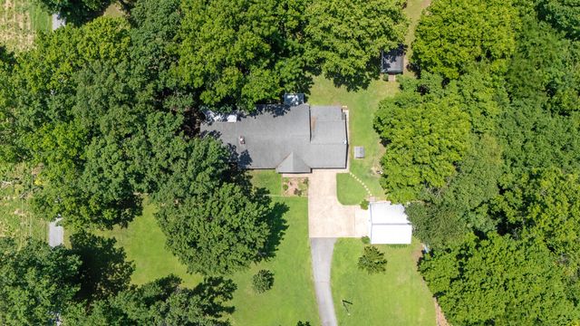 27505 S 614 Road, Grove, OK 74344
