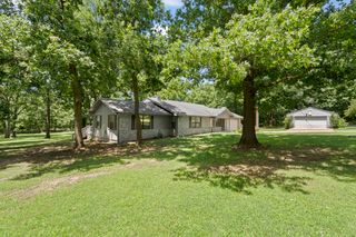 27505 S 614 Road, Grove, OK 74344
