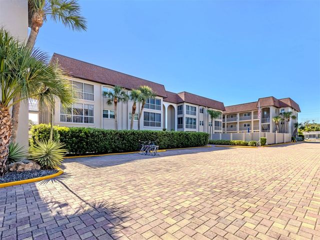 101 PARK BOULEVARD S 106, Venice, FL 34285